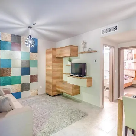 One-bedroom In Apartament *