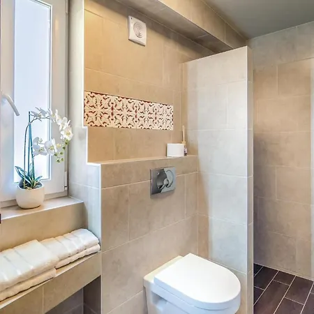 One-bedroom In *